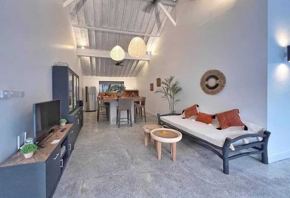Fully Renovated Villa 3Br In Seminyak - Oberoi  Seminyak (Bali)