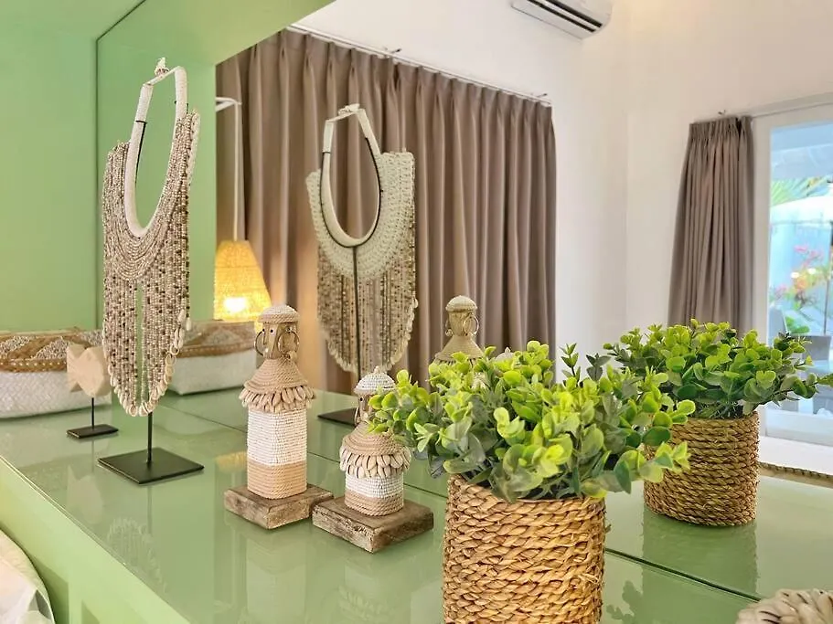Fully Renovated Villa 3Br In Seminyak - Oberoi