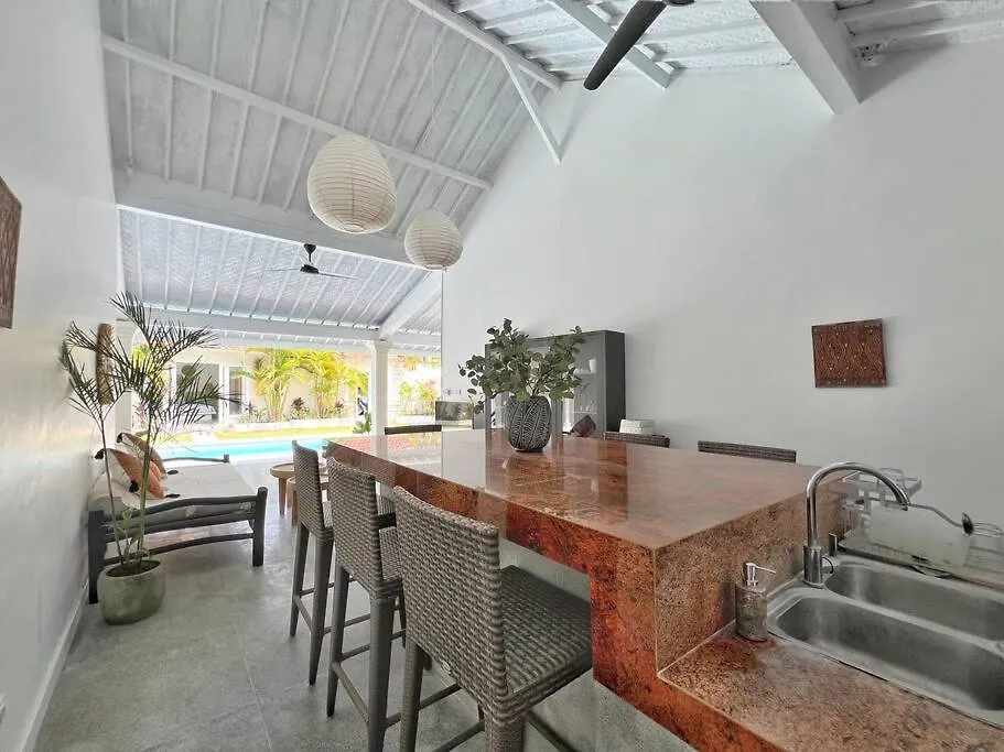 Fully Renovated Villa 3Br In Seminyak - Oberoi  Seminyak (Bali)