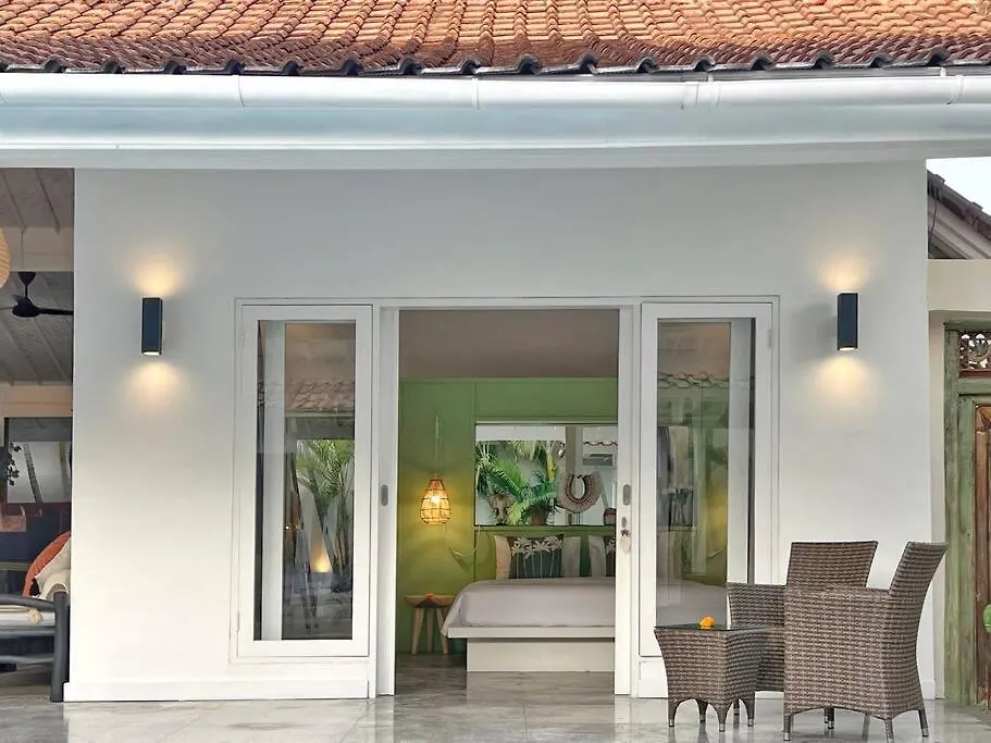 Fully Renovated Villa 3Br In Seminyak - Oberoi