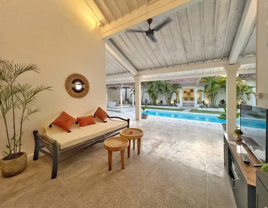 Fully Renovated Villa 3Br In Seminyak - Oberoi 0*, Seminyak (Bali) Indonesia